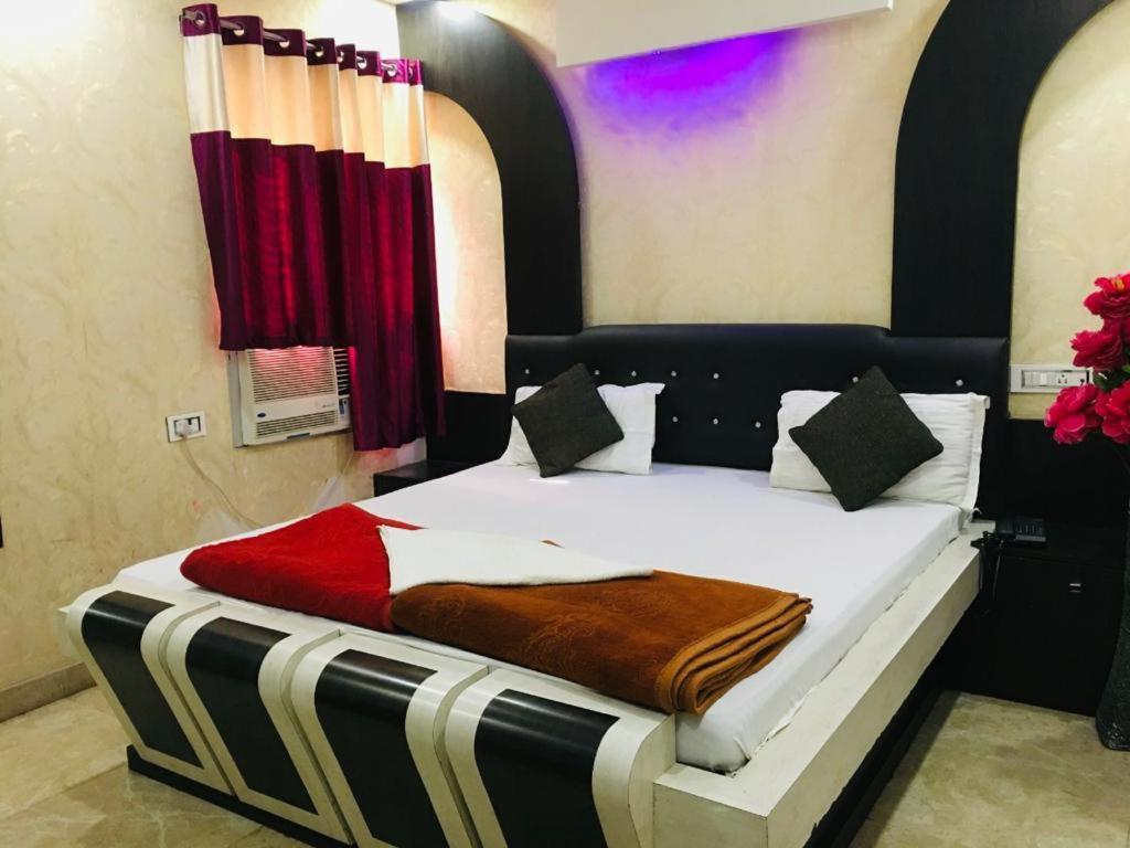 Hotel Natraj Sasaram Extérieur photo