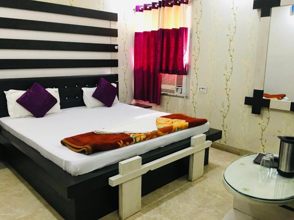Hotel Natraj Sasaram Extérieur photo