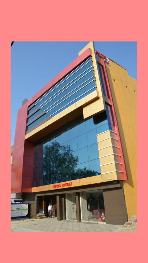 Hotel Natraj Sasaram Extérieur photo