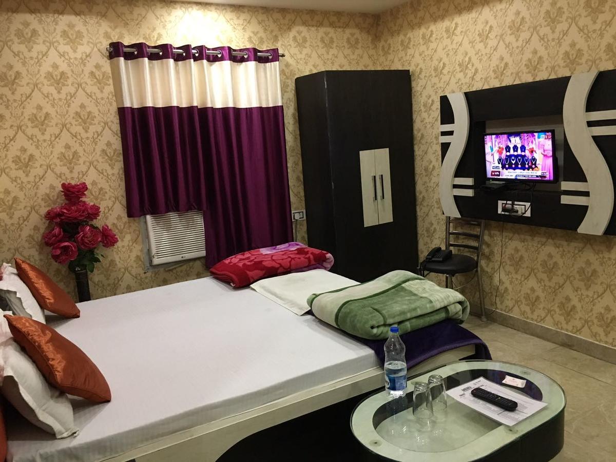 Hotel Natraj Sasaram Extérieur photo
