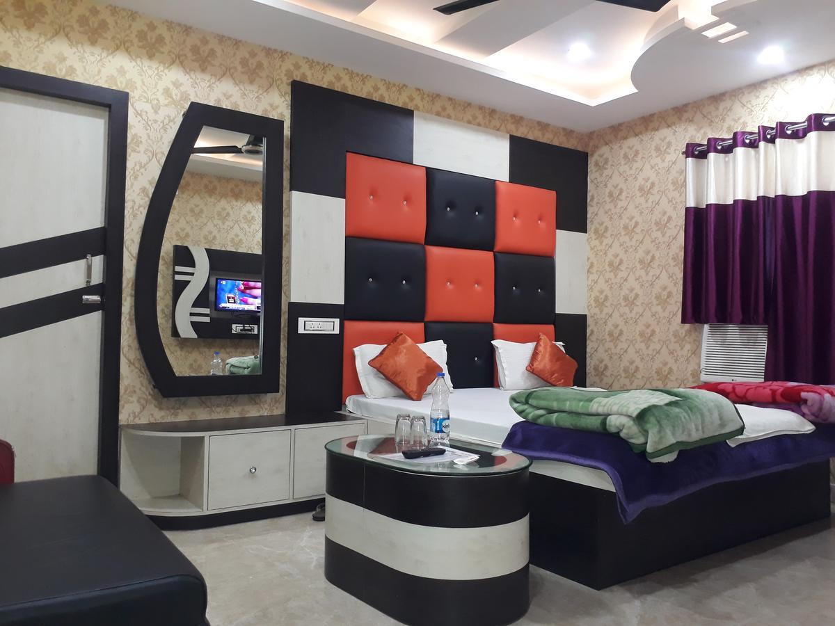 Hotel Natraj Sasaram Extérieur photo