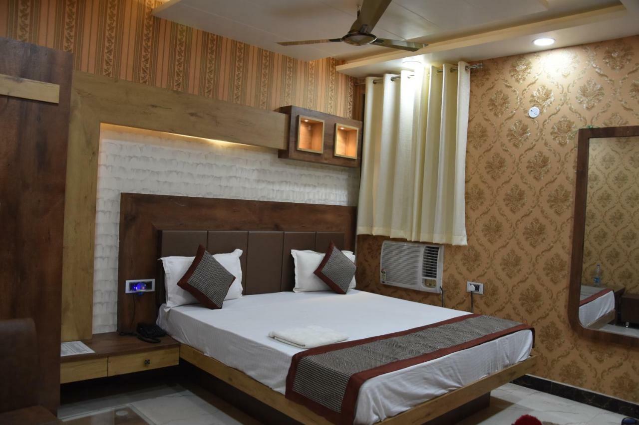 Hotel Natraj Sasaram Extérieur photo